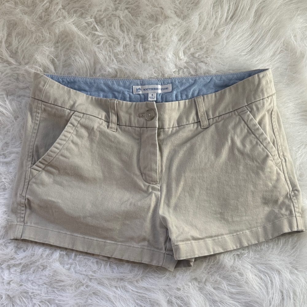 Southern Tide Women's Tan Cargo Shorts